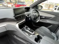 Used Peugeot 3008 GT 129 HP (94 kW) 2023 White SUV