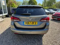 Second-hand Vauxhall Astra Elite 150 CP (110 kW) 2017 Gri Break