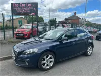 Used Volvo V40 2015 Blue Hatchback