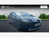 Used Toyota Prius 2025 Blue Hatchback