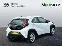 Used Toyota Aygo X PURE 72 HP (52 kW) 2023 White SUV