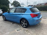Used BMW 118 Sport Line 136 HP (100 kW) 2018 Blue Hatchback