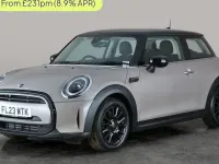 Usado Mini Cooper Classic 136 HP (100 kW) 2022 Cinzento Citadino