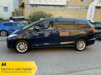 Usado Toyota Estima 2019 Azul Monovolumen