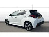 Used Toyota Yaris Design 113 HP (83 kW) 2024 White Hatchback