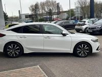 Used Honda Civic Elegance 143 HP (105 kW) 2024 Platinum white Hatchback