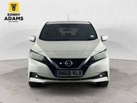 Used Nissan Leaf N-Connecta 110 kW (150 HP) 2018 White Hatchback