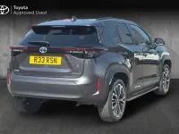 Used Toyota Yaris Cross 114 HP (83 kW) 2024 Grey SUV