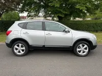 Używany Nissan Qashqai Tekna 141 KM (103 kW) 2008 Srebrny SUV