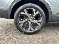Begagnad Renault Arkana Engineered 140 HK (102 kW) 2023 Grå SUV