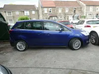 Used Ford Grand C-Max Titanium 120 HP (88 kW) 2015 Blue MPV