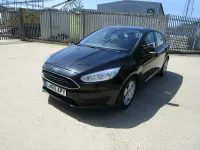Used Ford Focus Style 120 HP (88 kW) 2015 Black Hatchback