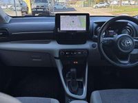 Used Toyota Yaris Hybrid 113 HP (83 kW) 2022 Red Hatchback