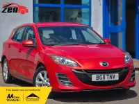 Used Mazda 3 2011 Red Hatchback