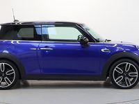 Used Mini Cooper D Hatch 114 HP (83 kW) 2018 Blue Hatchback