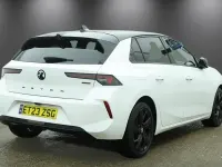 Used Vauxhall Astra S 180 HP (132 kW) 2023 White Hatchback