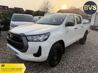 Used Toyota HiLux Active 150 HP (110 kW) 2022 White Pickup