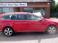 Used VW Passat SE 140 HP (102 kW) 2011 Red Estate