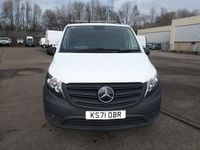 Begagnad Mercedes Vito Progressive 2022 Vit Van