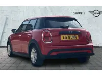 Used Mini ONE Classic 102 HP (75 kW) 2022 Red Hatchback