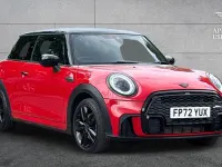 Usado Mini Cooper Hatch 134 CV (98 kW) 2023 Rojo Utilitario