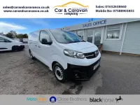 Used Vauxhall Vivaro S 120 HP (88 kW) 2022 White MPV