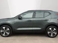 Used Volvo XC40 Plus 197 HP (144 kW) 2025 Green SUV