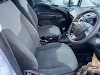 Usado Ford Transit 2019 Blanco Van