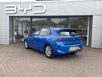 Used Vauxhall Astra Design Edition 128 HP (94 kW) 2022 Blue Hatchback