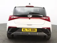 New Hyundai i20 Premium 100 HP (73 kW) 2025 White Hatchback