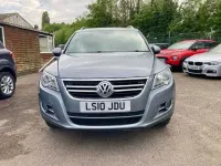 Usado VW Tiguan Sport 140 CV (102 kW) 2010 Gris SUV