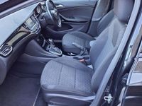Used Vauxhall Astra SRi 150 HP (110 kW) 2018 Black Estate