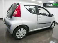 Used Peugeot 107 Urban Move 68 HP (50 kW) 2007 Silver Hatchback