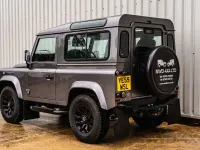 Used Land Rover Defender 122 HP (89 kW) 2009 Grey Estate