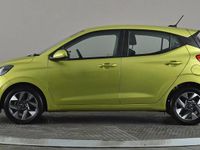 Used Hyundai i10 Advanced 63 HP (46 kW) 2024 Yellow Hatchback