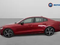 Used Volvo S60 R-Design 250 HP (183 kW) 2019 Red Sedan