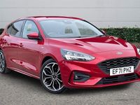 Begagnad Ford Focus ST-Line X 125 HK (91 kW) 2021 Halvkombi
