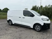 Used Citroën Dispatch 100 HP (73 kW) 2019 White MPV