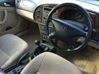 Begagnad Saab 9-3 2001 Halvkombi