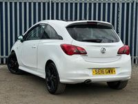 Used Vauxhall Corsa Edition 100 HP (73 kW) 2016 White Hatchback