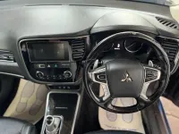 Used Mitsubishi Outlander P-HEV 200 HP (147 kW) 2018 Brown Estate