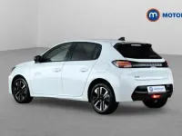 Used Peugeot 208 Allure 101 HP (74 kW) 2025 White Hatchback