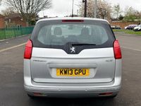 Usado Peugeot 5008 Active 2013 Prateado Monovolume