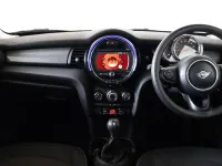 Usado Mini Cooper Classic 134 HP (98 kW) 2020 Azul Citadino