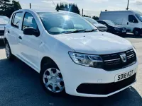 Used Dacia Sandero Ambiance 2018 White Hatchback