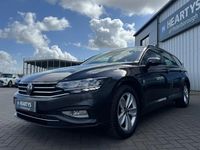 Usado VW Passat SE 150 HP (110 kW) 2022 Cinzento Carrinha