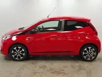 Used Toyota Aygo Trend 72 HP (52 kW) 2019 Red Hatchback