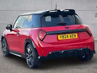 Used Mini Cooper Hatch 154 HP (113 kW) 2024 Red Hatchback