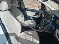 Used BMW 220 Luxury Line 190 HP (139 kW) 2020 White Estate