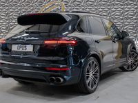 Used Porsche Cayenne Platinum Edition 385 HP (283 kW) 2017 Black SUV